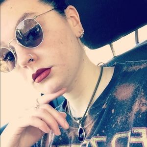 Meet your Posher, Jenna